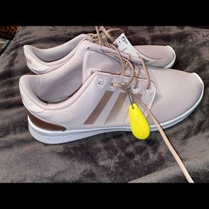 Adidas Cloudfoam Sneakers